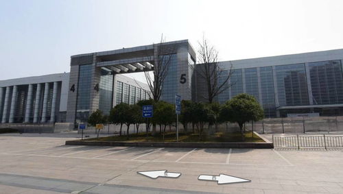 宁波国际会展中心附近万人空巷，铜梁电视台独家揭秘大型事件